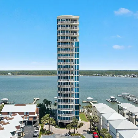 Lagoon Tower 1201